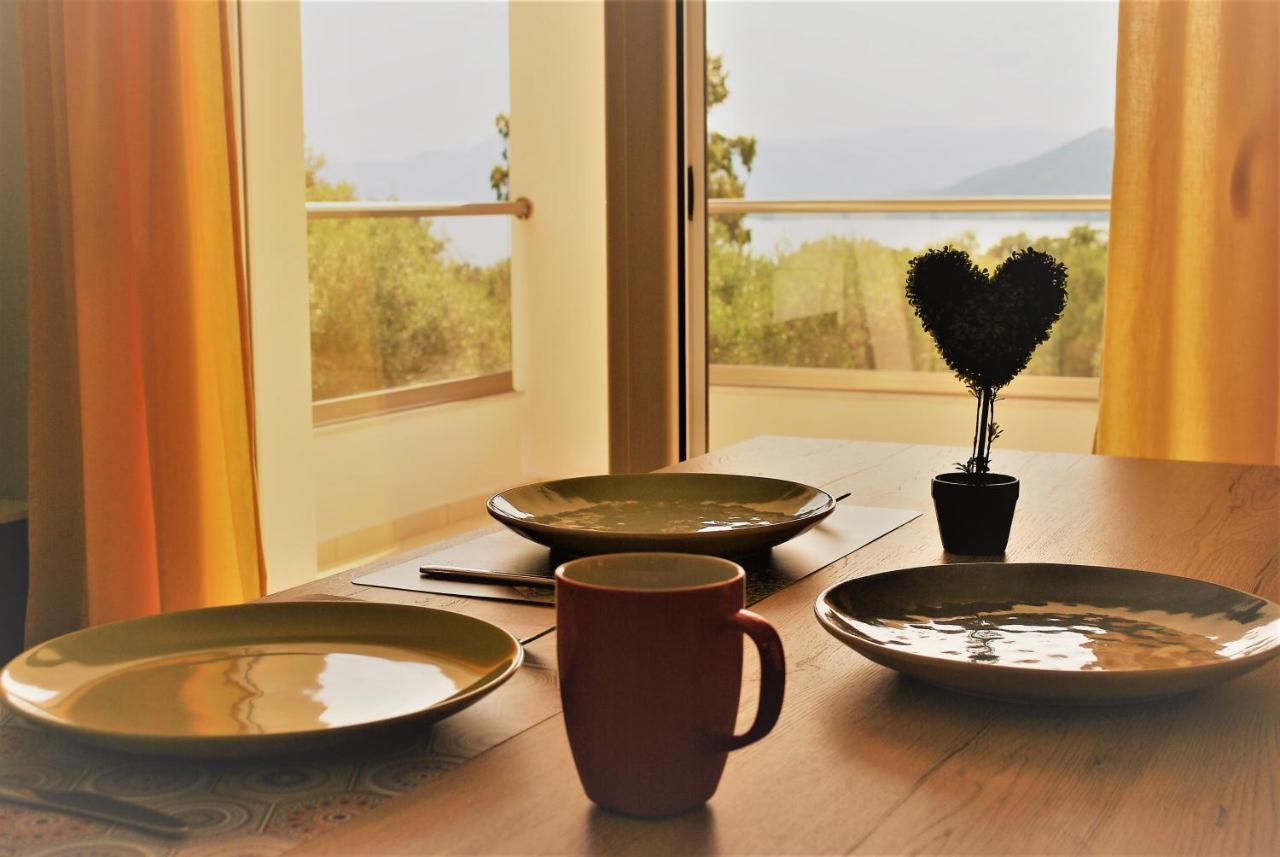 Q Luxury Rooms Paleros מראה חיצוני תמונה