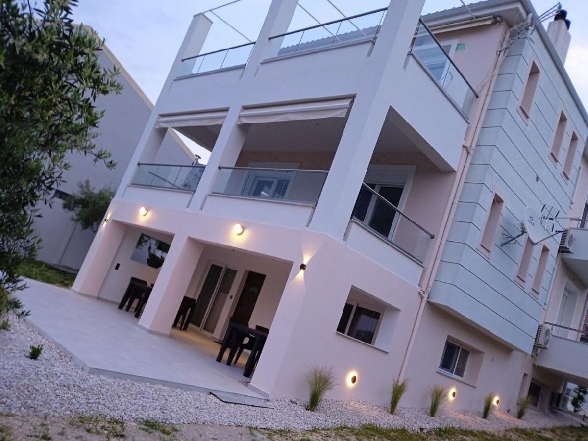 Q Luxury Rooms Paleros מראה חיצוני תמונה